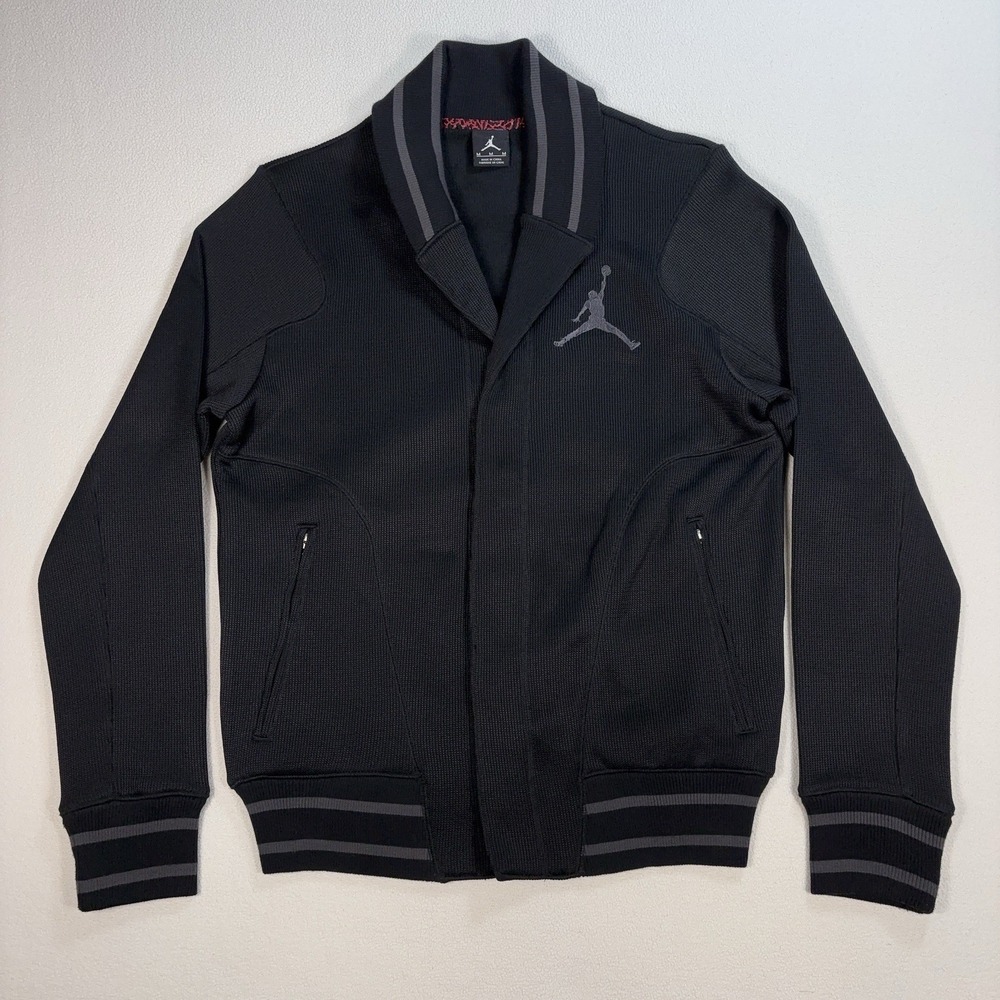Jordan Varsity Shawl Collar Jacket Men's M Black Jumpman Snap Button Zip Pockets
